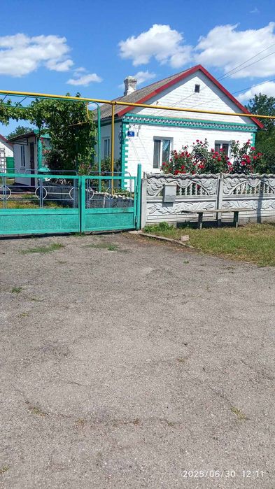 Продам добротный дом