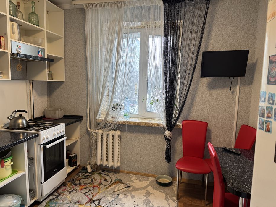 Оренда трьох- кімнатноі квартири