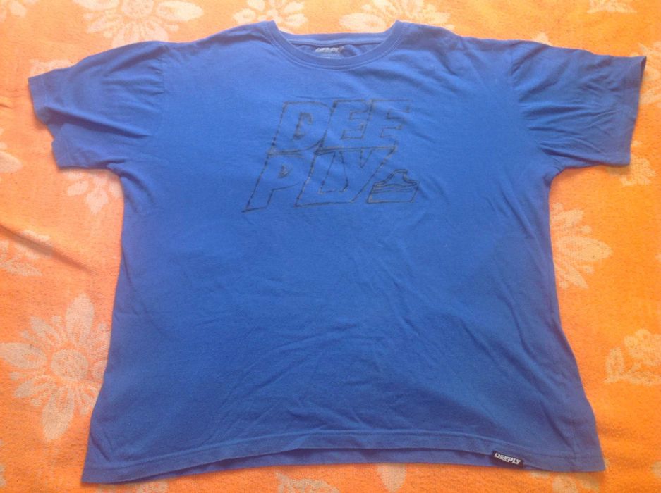T-shirt Deeply - portes incluidos