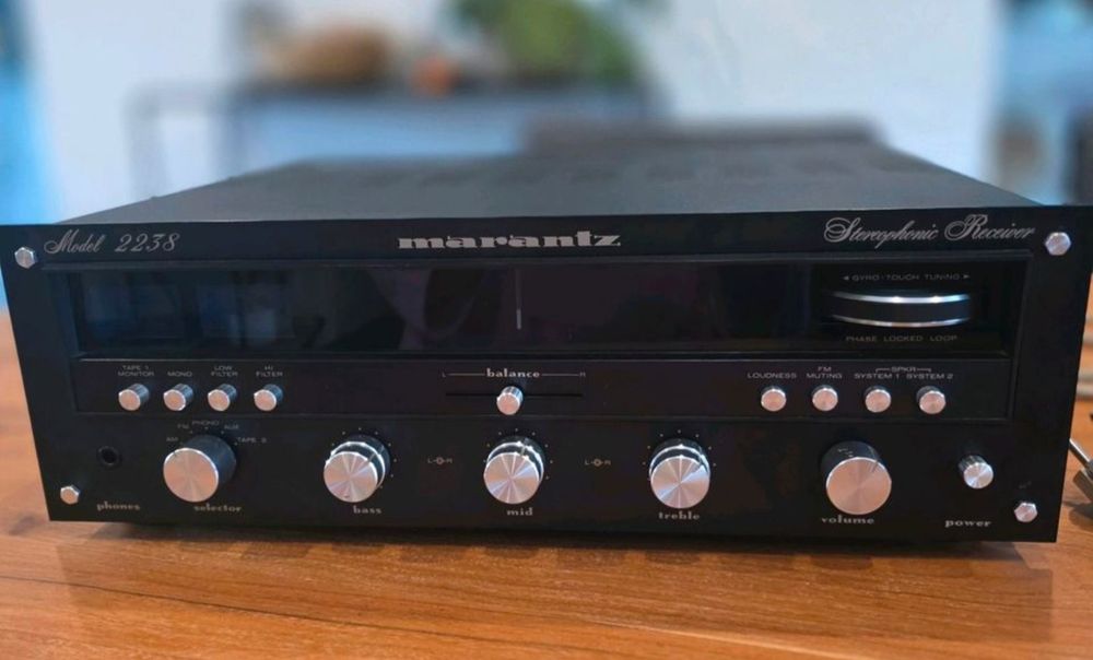 Wzmacniacz Marantz 2238