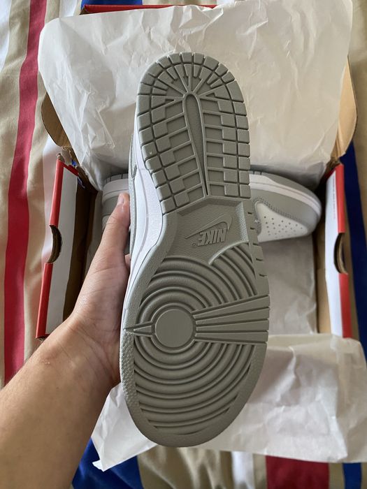 Nike Dunk Cinzentos 39