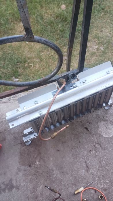 Колонка ariston fast 11p