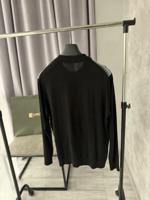 Кашемировый свитер Brioni