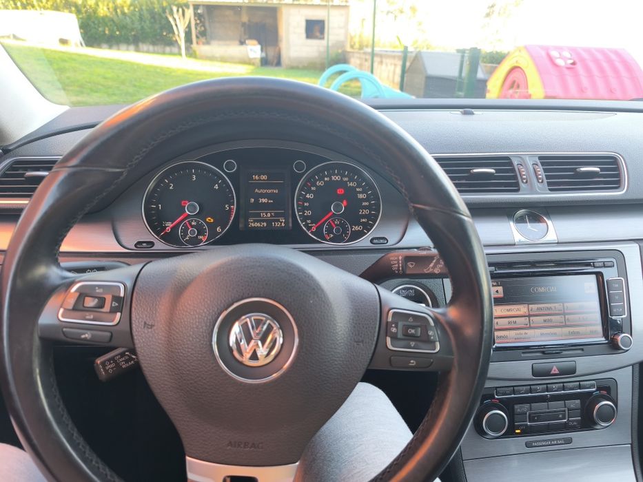 VW Passat Variant