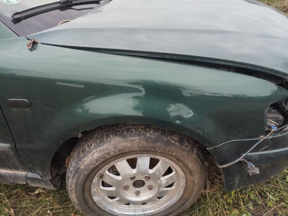 Передні Крила Фольксваген Пасат В5