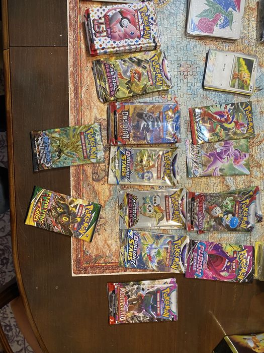 Cartas e colecionaveis de pokemon