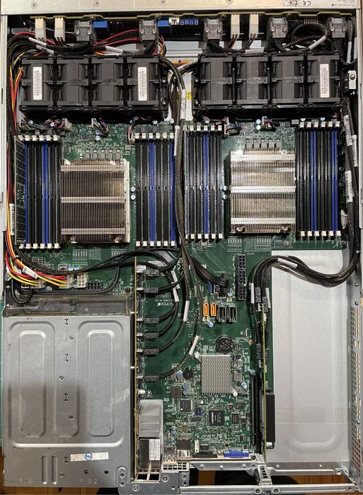 Сервер Supermicro CSE 119U 10x 2,5” NVME + X10DRU-I