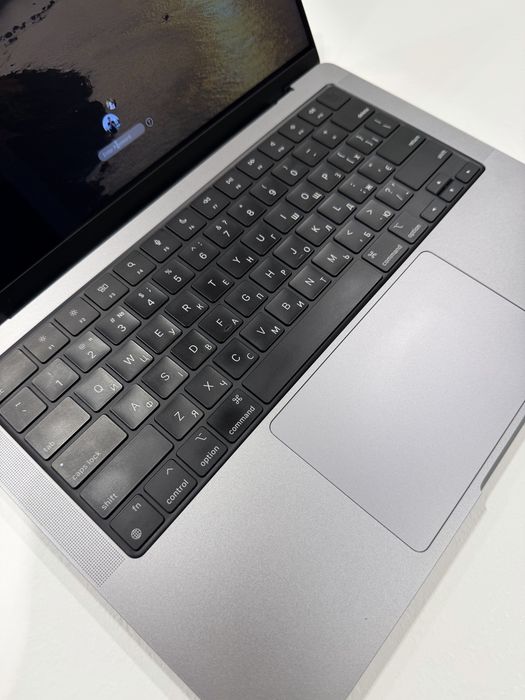 MacBook Pro 14′′ з процесором M2 Max | SSD на 1 ТБ