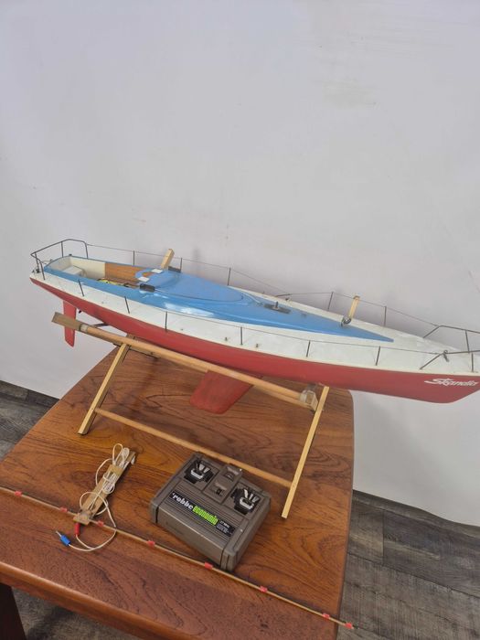 model łodzi  zaglowa  skandia