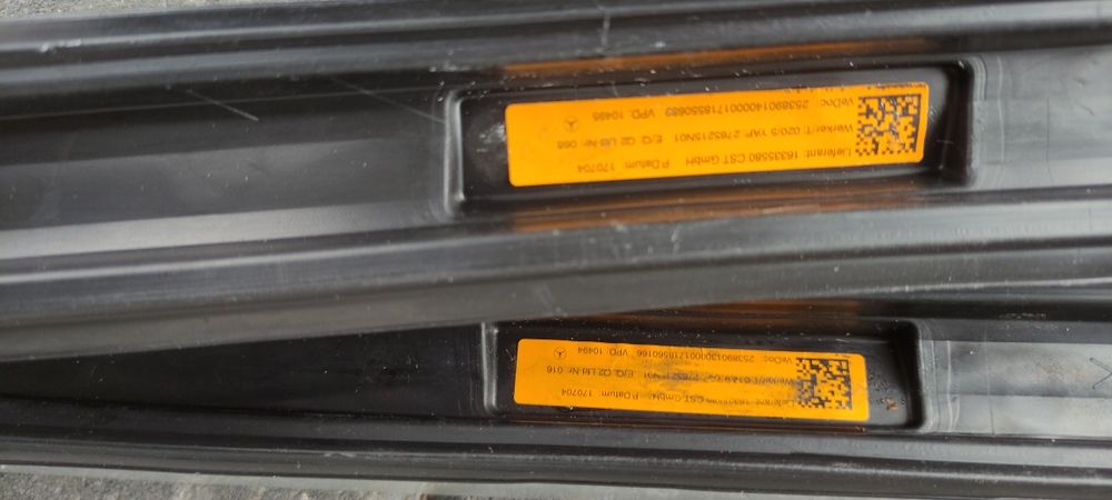 Relingi dachowe Mercedes GLC