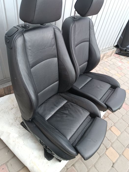 Сидения БМВ  Е92 Купе Сидіння BMW Е46 Е36 Рекаро Відкидні НиВаз 08