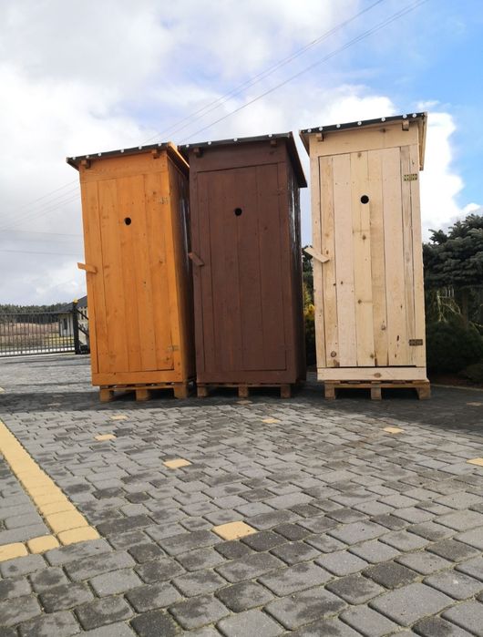 Toaleta drewniana WC wychodek ustep szalet kibelek na budowę nowy