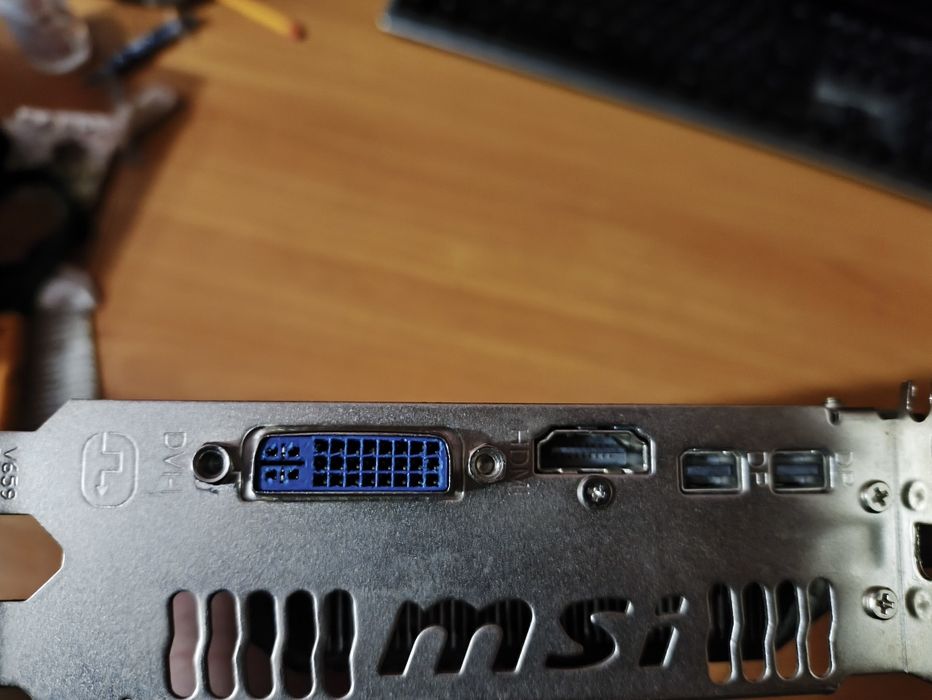 Відеокарта hd7870 2gb