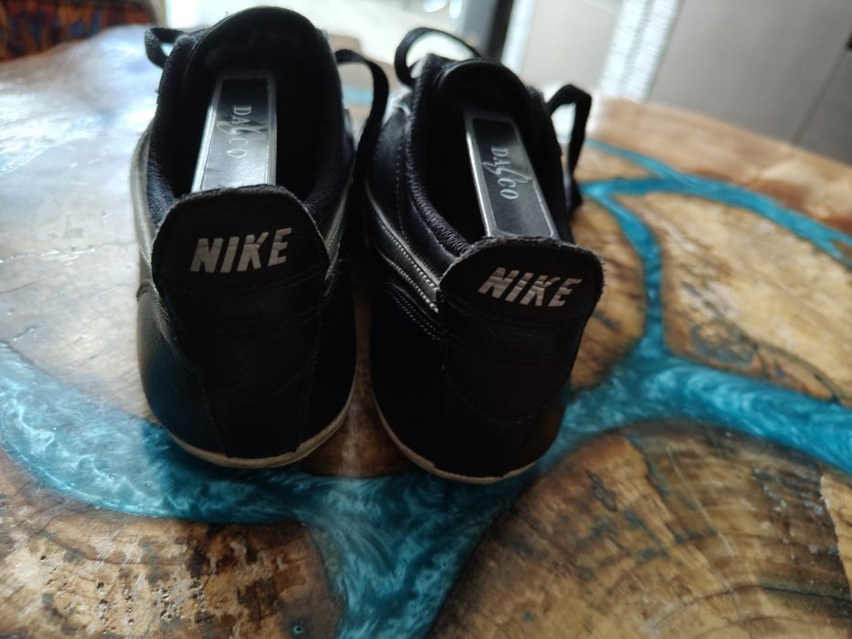Buty sportowe firmy Nike model Fivekay