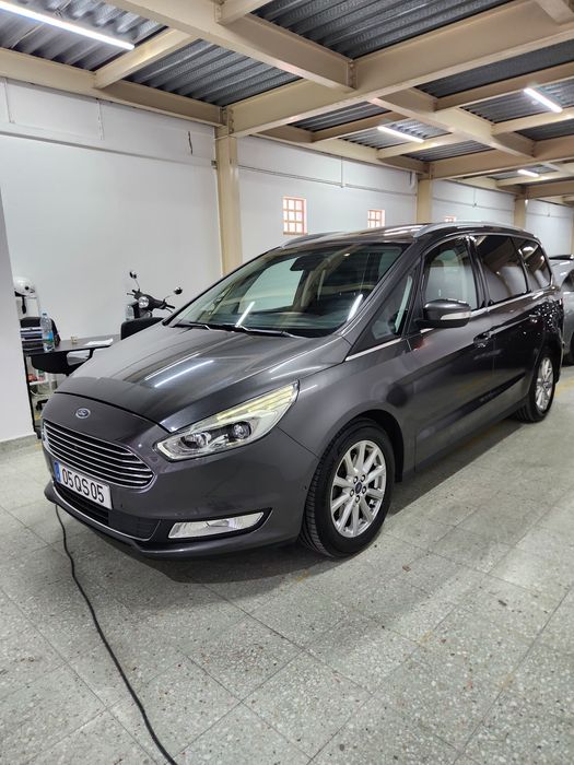 Ford Galaxy guia nacional motor 2.0 210cv 7 lugares automática topo de gama nacional aceita retoma