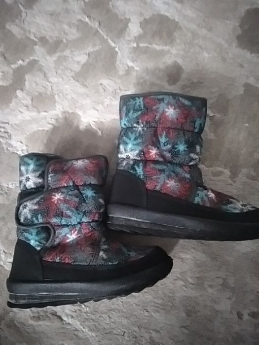 Зимові дутіки малечі