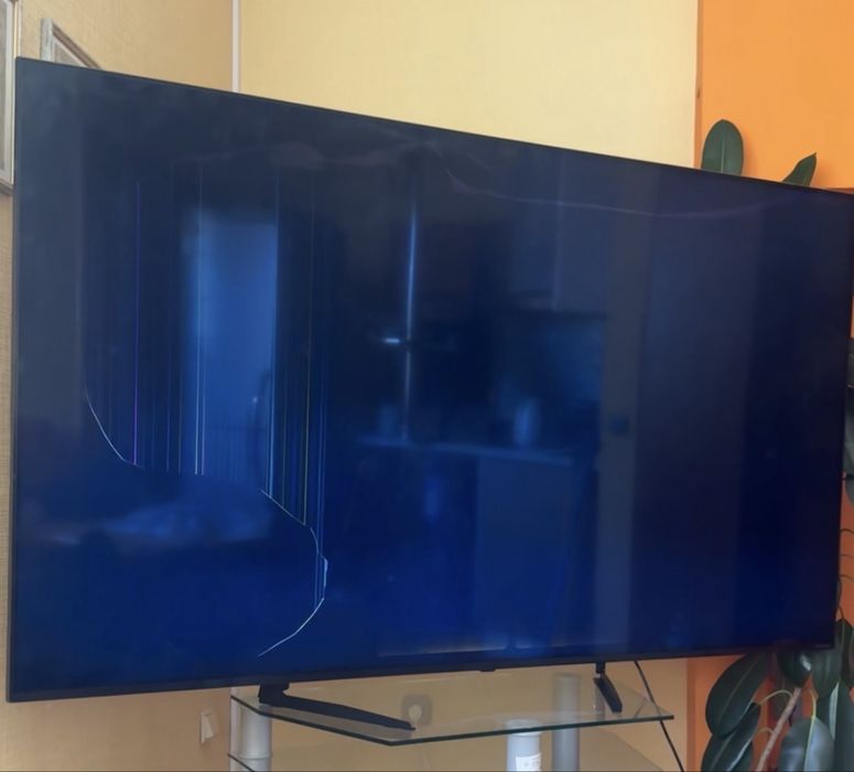Продам бу телевізор   LG 75SM9000PLA, дата виготовлення — 02/2020 75-дюймовий  NanoCell 4K.