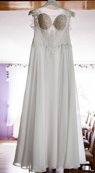 Suknia ślubna rozm. 38