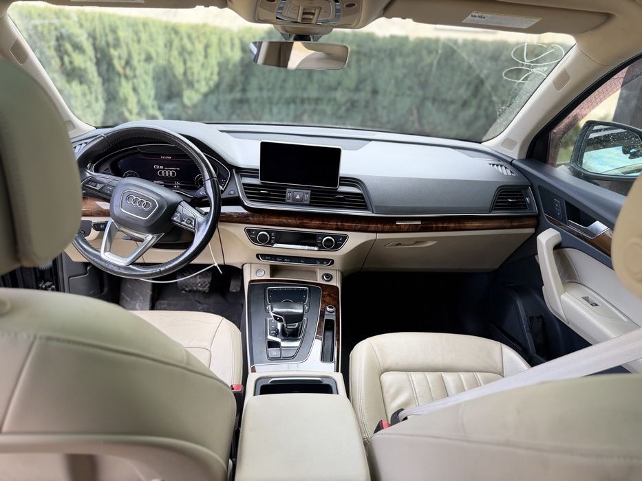 Підлога Audi Q5 80a