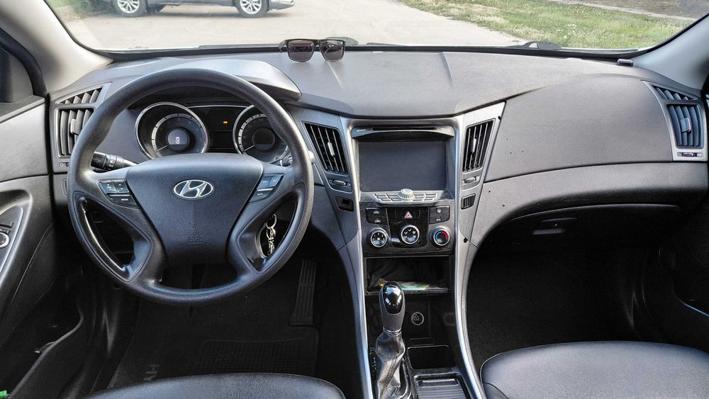 Hyundai Sonata 2014р 2.0 Автомат газ пропан