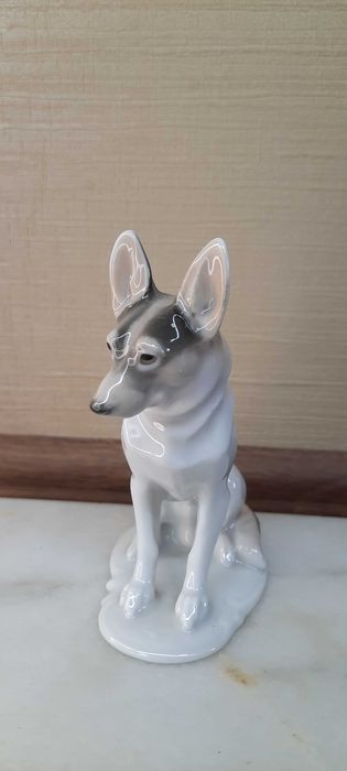 Редкая фарфоровая статуэтка "Овчарка" Rosenthal Германия 1928 год.