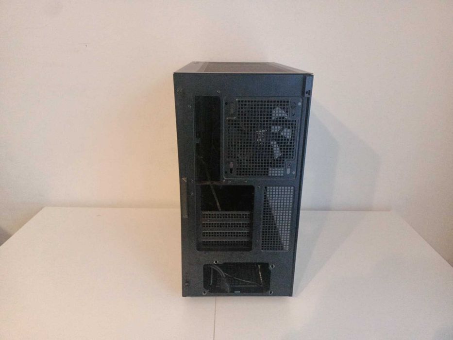 Obudowa Deepcool CH510 + 4x Arctic P12