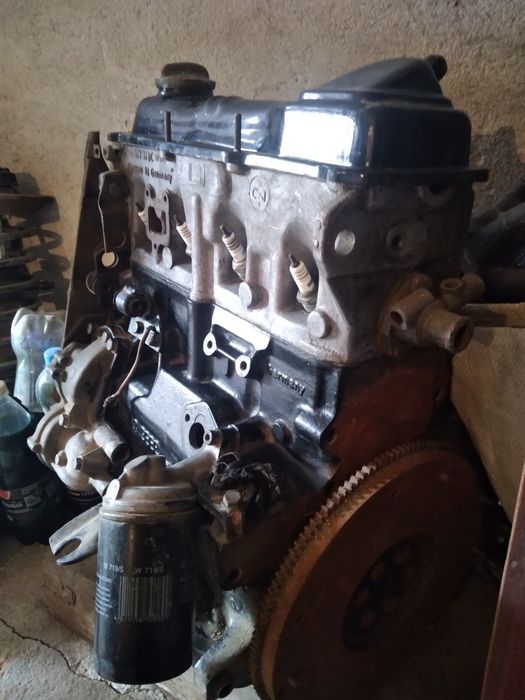 Volkswagen Passat B2  1.6