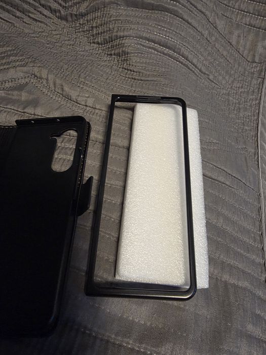 Etui skórzane Samsung Galaxy  Fold 5