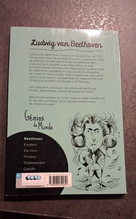 Livro Génios do Mundo - Ludwing van Beethoven