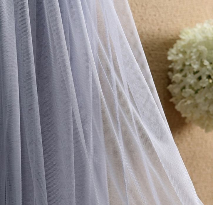 Długa tiulowa spódnica