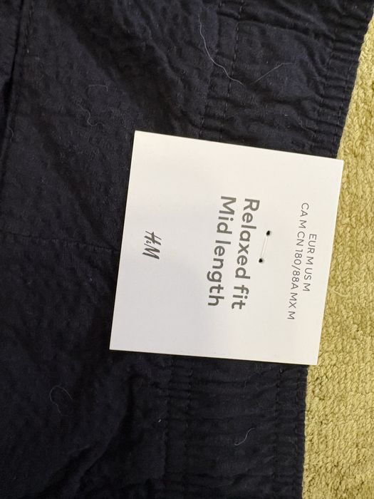 Нові чоловічі шорти H&M, розмір M, з біркою
