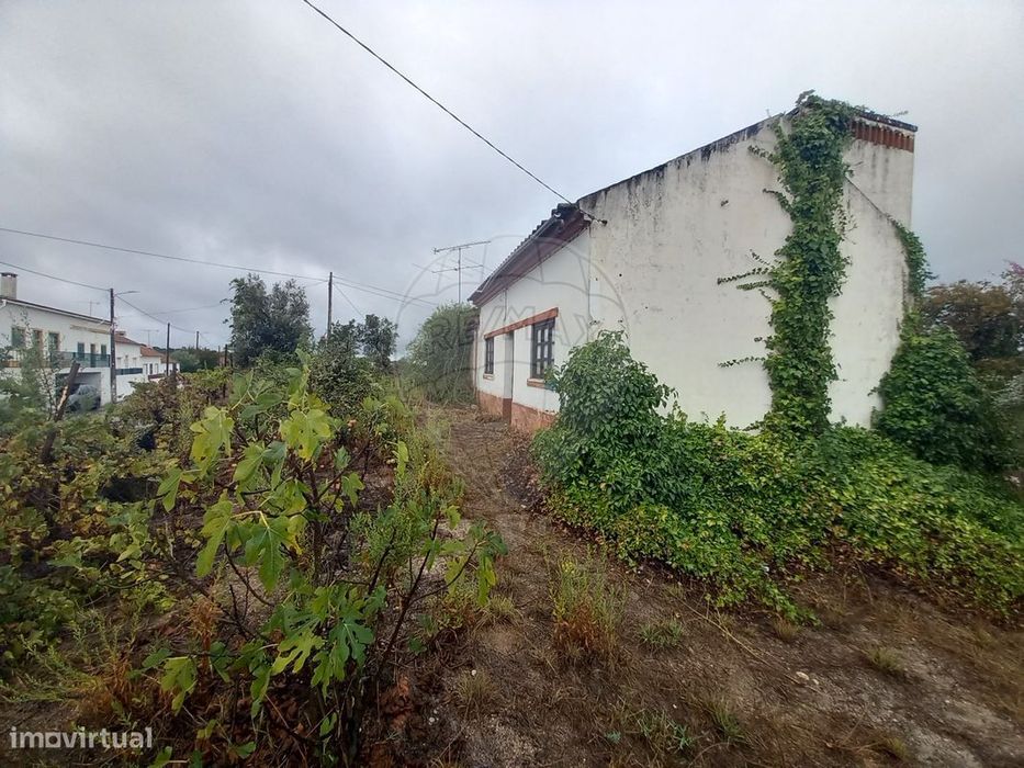 Moradia T2 para venda