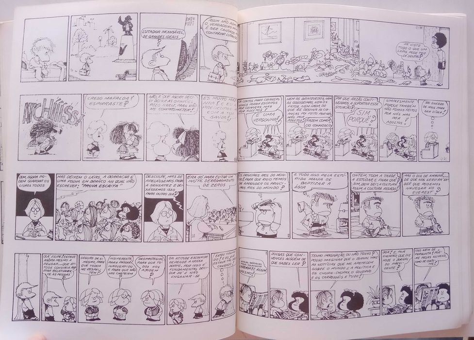 Quino  - - - Deixem a Mafalda Voar - - - - -Livro