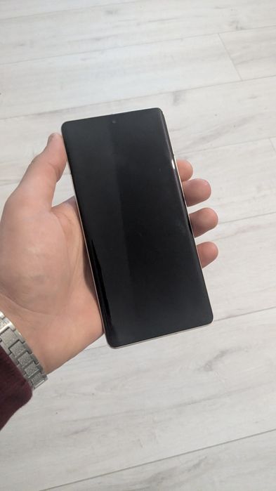 Google pixel 7 pro neverlok в хорошому стані