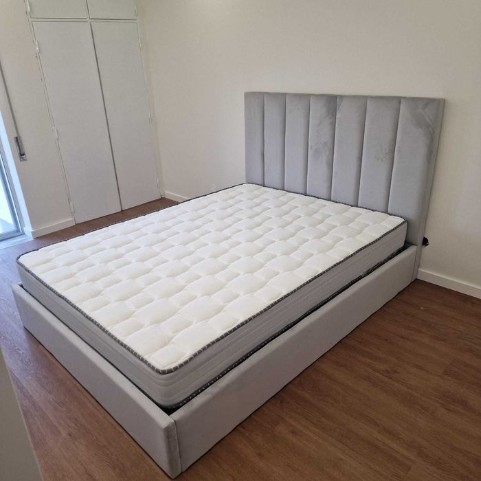 Camas De Casal Estofadas ALTA GAMA - MODELO GOMOS - Top de Gama 190x140m Estrado Incluído!!