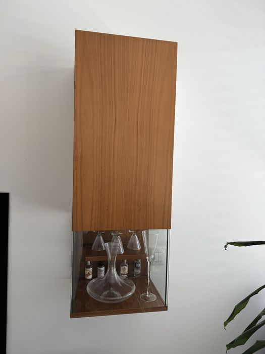 Cristaleira Suspensa Interdesign
