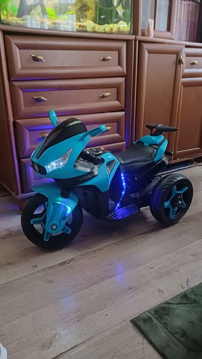 Motor na akumulator dla dzieci z dźwiękiem