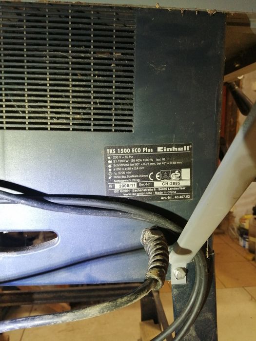 Piła stołowa uszkodzona