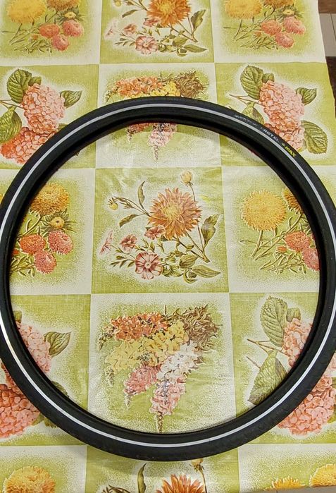 Продам резину на велосипед