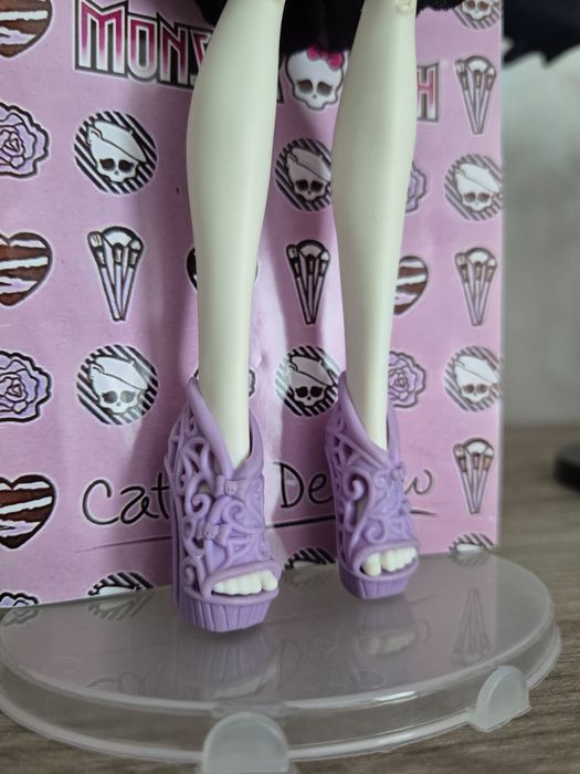 Кетрін Де Мяу Монстер хай