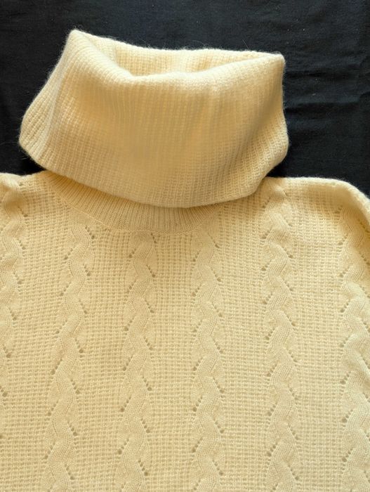 Golf, sweter damski wełniany