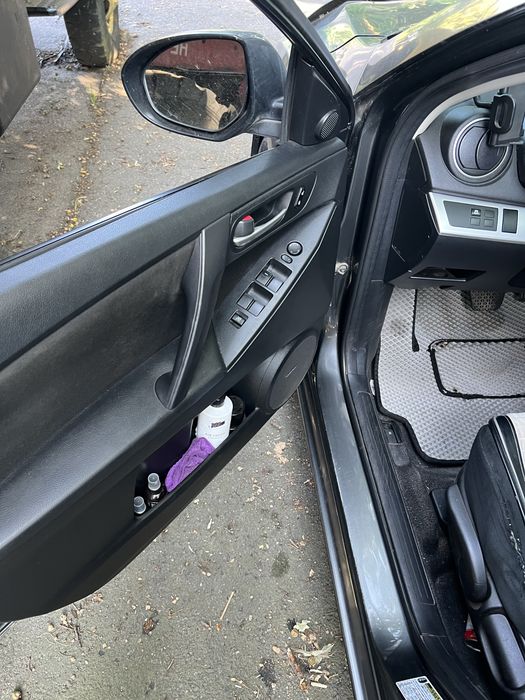 Mazda 3 2012 рік