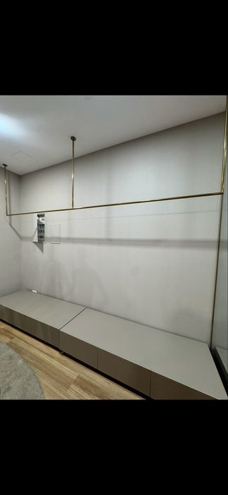 Moveis para loja de vestuario/roupas