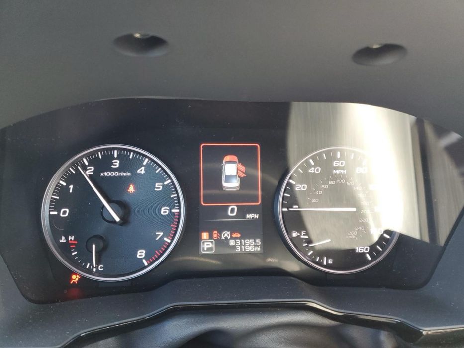 Продам subaru legacy 2025 року