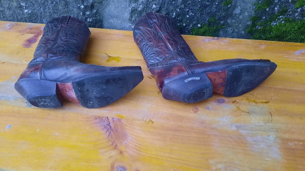 Blusão Motar, calças, Botas Sendra, etc
