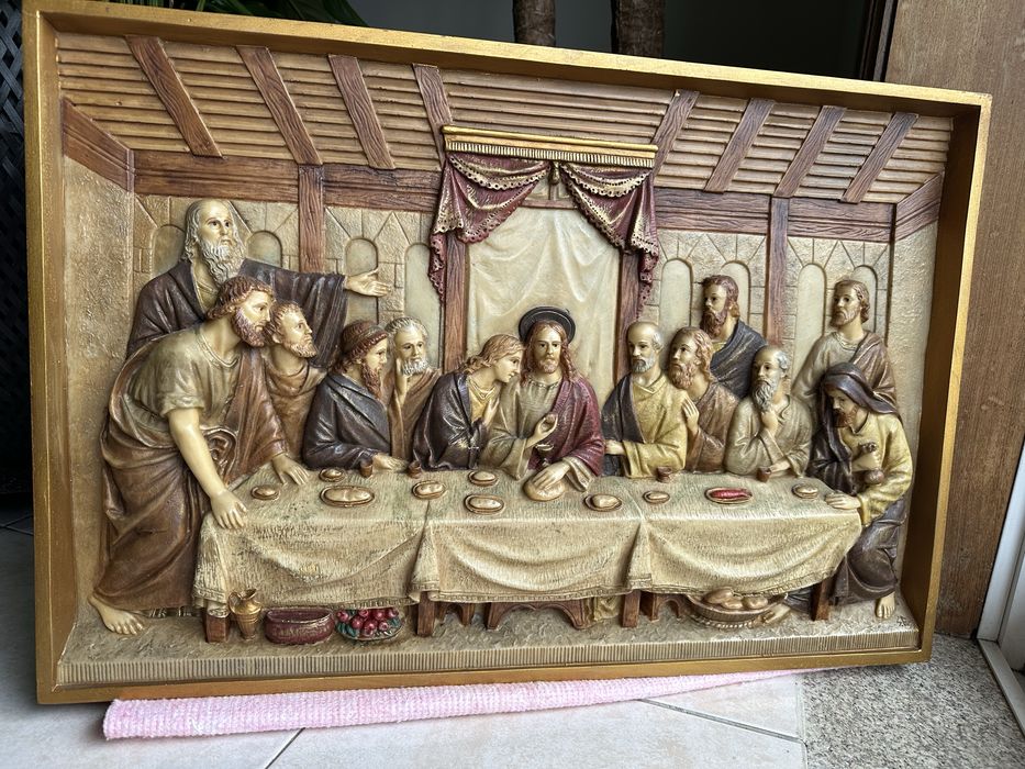 Última Ceia em Marfinite- Alto Relevo