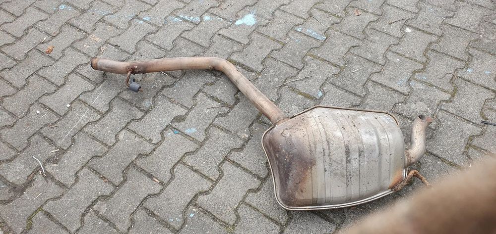 Mercedes E W211 tłumik końcowy 2114910901