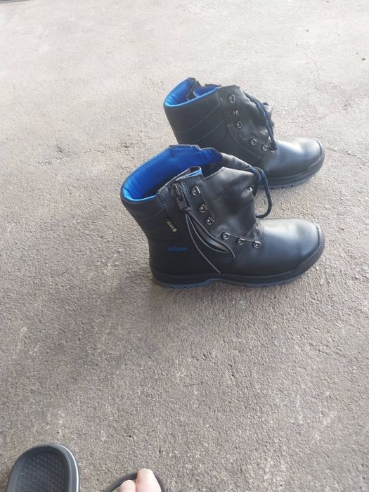 Buty robocze 43 roz