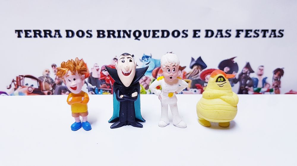 Conjunto 17 pcs Hotel Transylvania (Portes Incluidos)