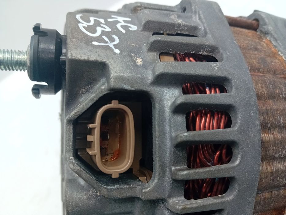 Alternador NISSAN Juke (F15)